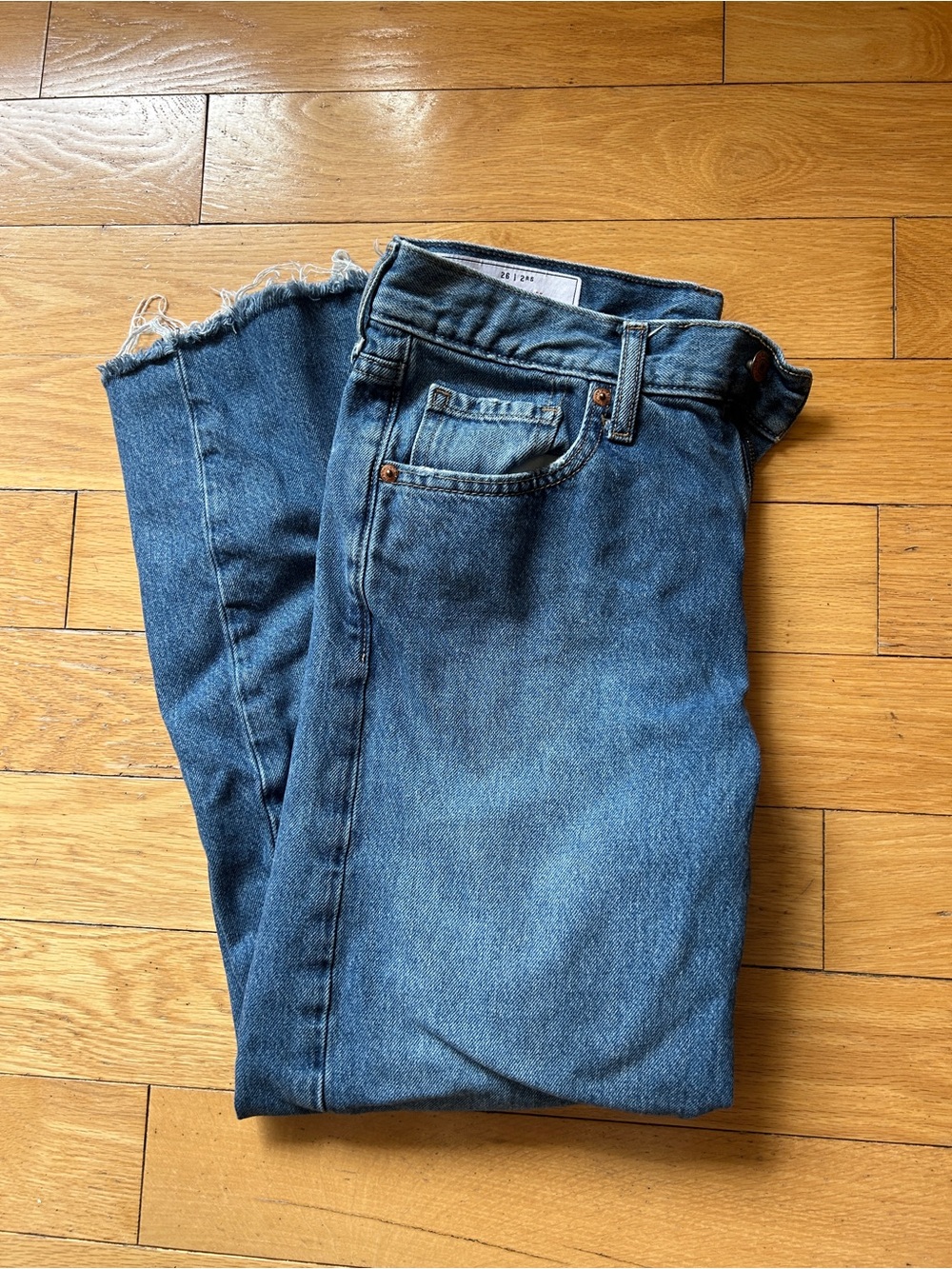 GAP Medium Blue Low-Rise Straight Jeans